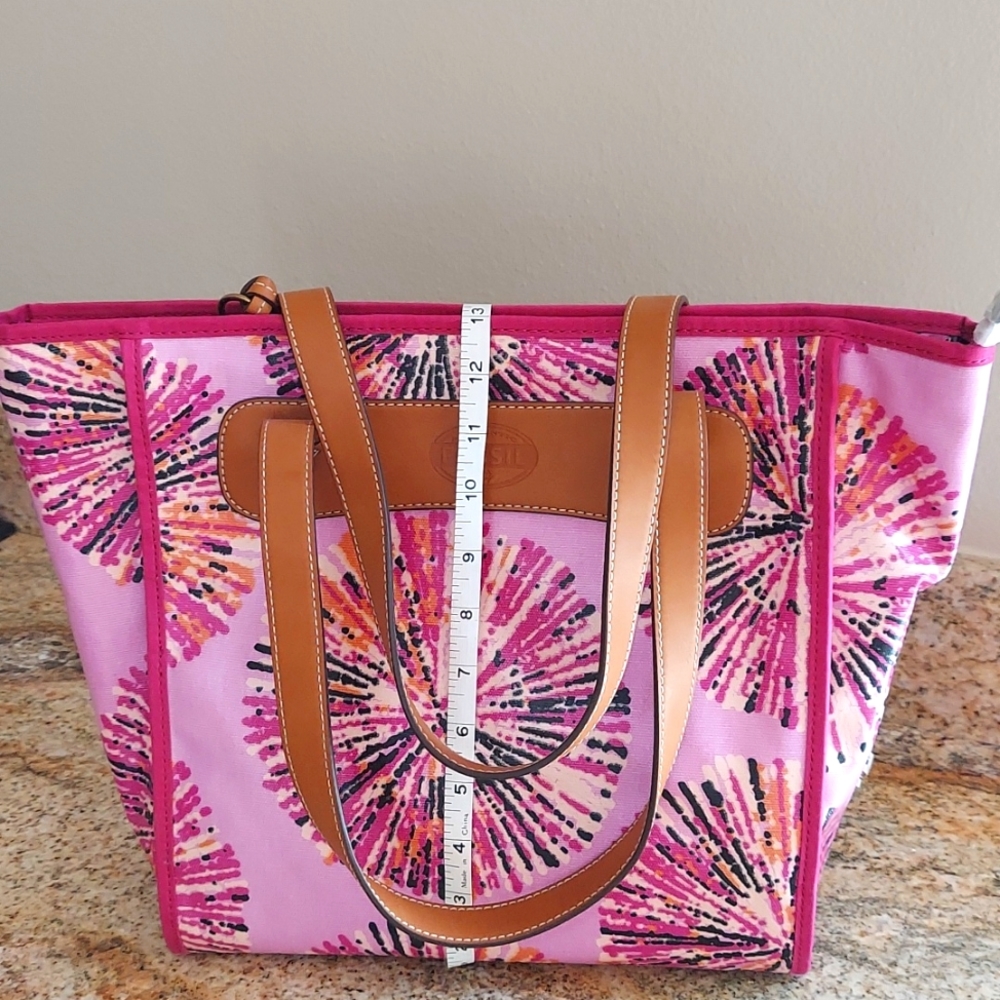 Fossil Tote